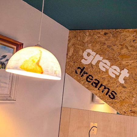 Greet Hotel Marseille Provence Aeroport Vitrolles  Ngoại thất bức ảnh